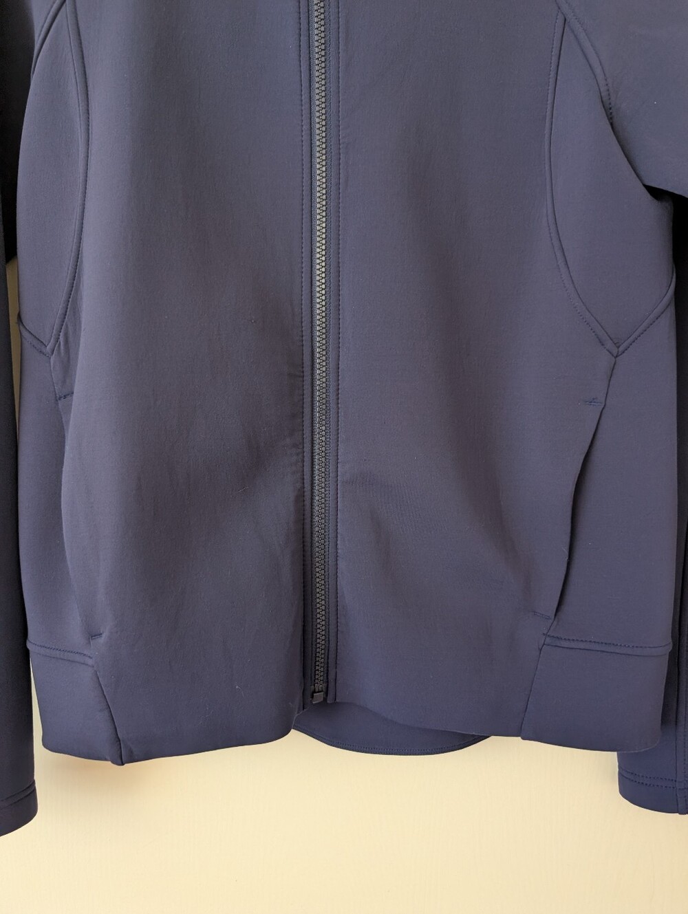 lululemon athletica Womens 6 Blue Zip Up Lightweight Jacket Activewear - Picture 2 of 7